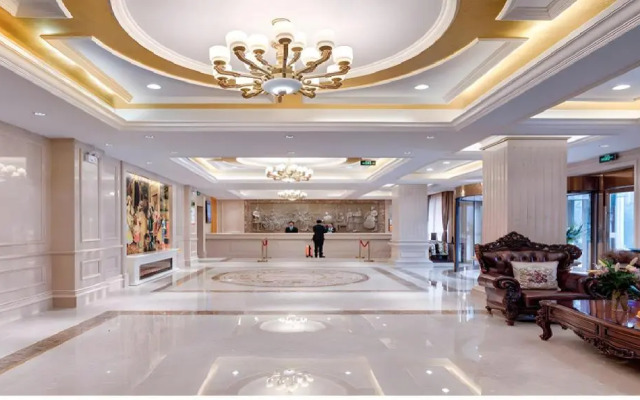 Vienna Hotel Shanghai Chongming New City Lvhai Road