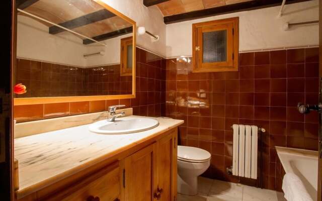 Villa - 4 Bedrooms with Pool and WiFi - 103220