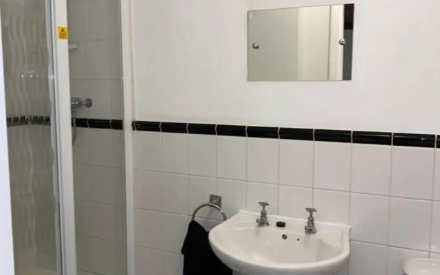 OYO Tamworth Arms Boutique Pub & Hotel