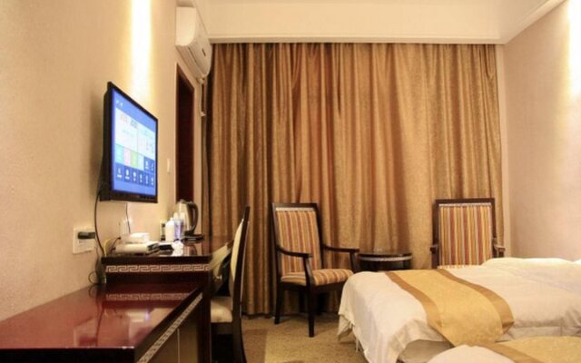 Jiuzhaigou Fengqing Holiday Hotel