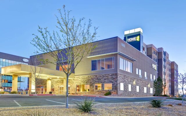 Home2 Suites by Hilton Albuquerque/Downtown-University