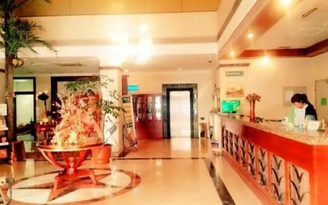 GreenTree Inn Dalian Zhoushuizi Airport Express Hotel