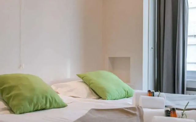 Beautiful Seaview Apartment With Private Garage