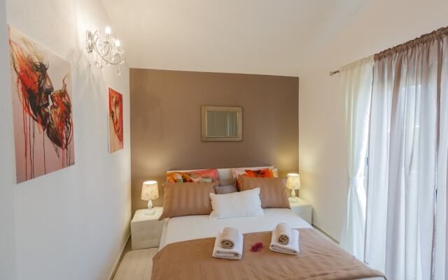 A1 - Modern Luxury apt w. 2 Balconies & sea View