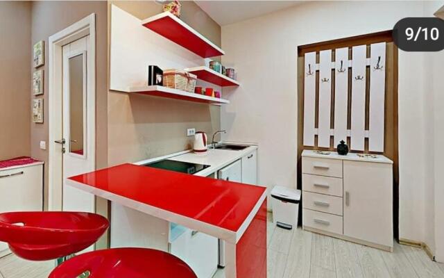 Red Studio Apartment