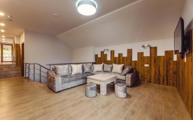 10 KEYS Boutique Hotel