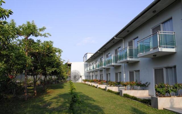 Luganvilla Business Hotel and Restaurant