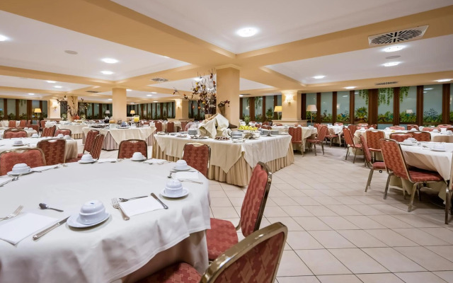 Dioscuri Bay Palace Hotel