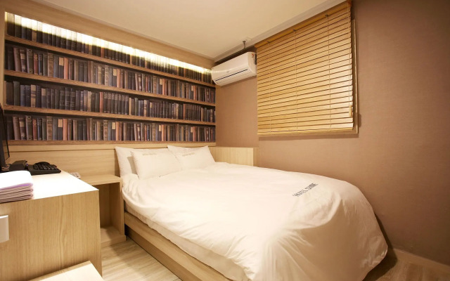 Shine Hotel
