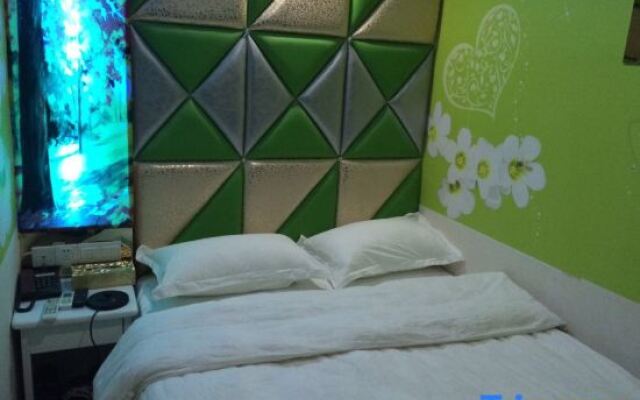 Gangqing Business Hotel