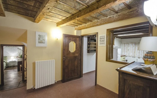 Garisenda Lodge