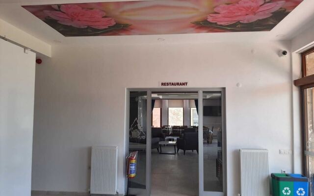 La Vie En Rose Otel by Söğütdağı