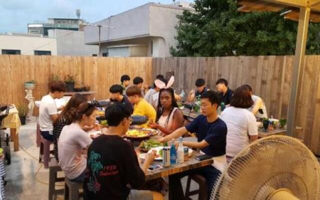 Lemon Tree Guesthouse 2nd