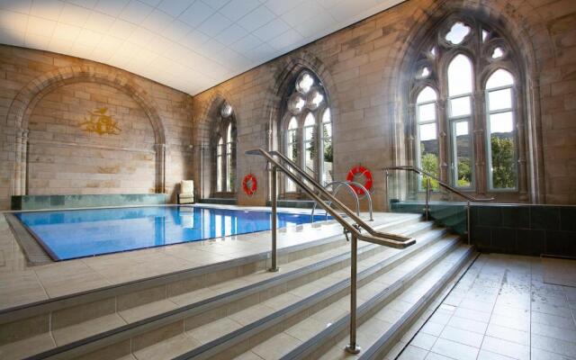 Torr Apartments - Highland Club