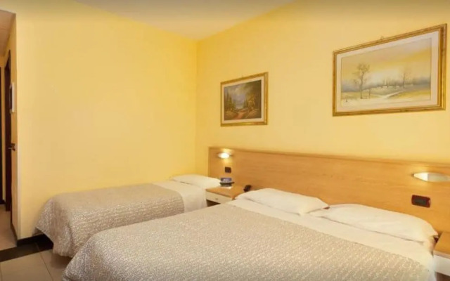 Hotel Ayri
