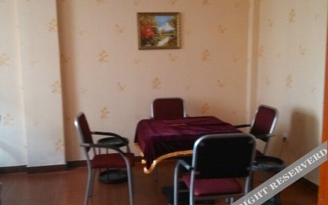 Qi Jiang Business Hotel