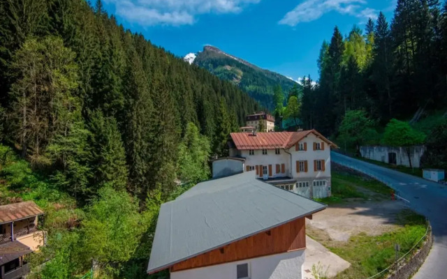 Apartment in Salzburg Near Ski-lift, no Deposit