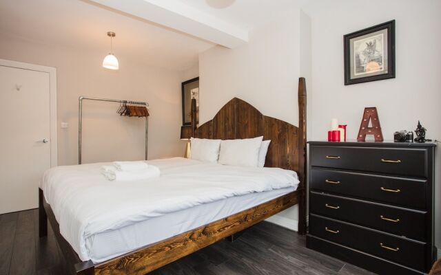 Apartment in West London