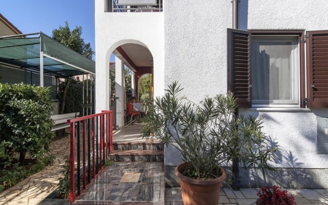 Apartments Ana Valbandon