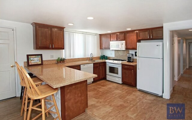 34th St B (68185)