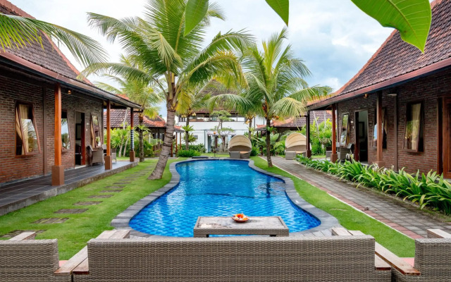 Sea Medewi Resort