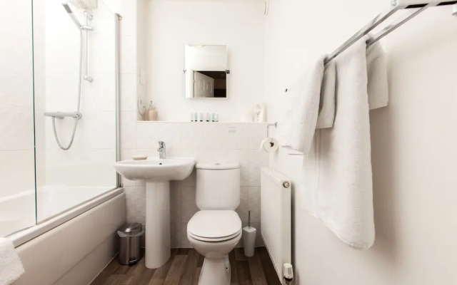 Duloch Apartments KW