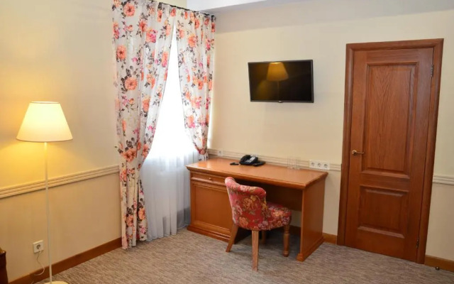 Premier Hotel Pochaiv