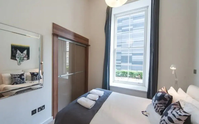 Quartermile Luxury Apartment