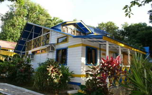 Hotel Cabañas Agua Dulce