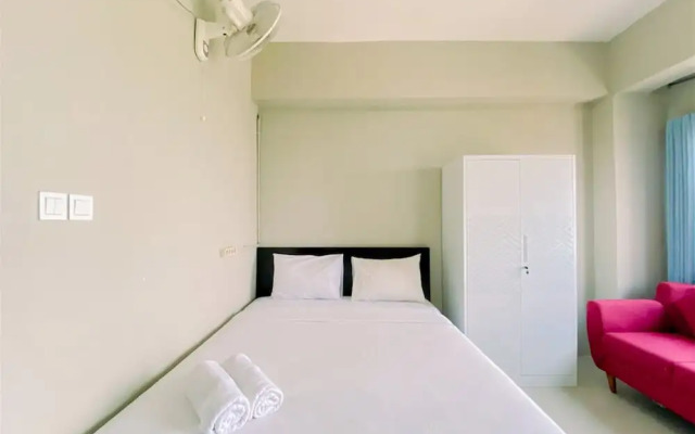 Warm And Homey Studio At Royal Sentul Park Apartment