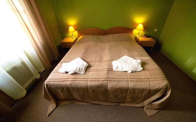 Hotel Abri