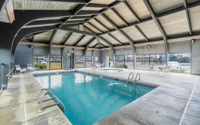 Windward Pointe 1002