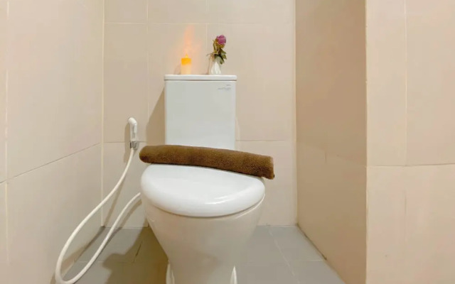 Good Studio Apartment LRT City Jatibening