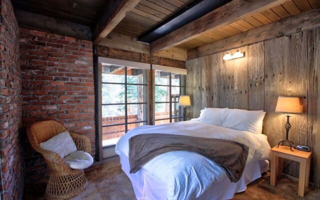 Breckenhaus 2 Bedroom Cabin