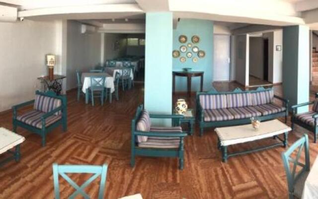 Knossos Hotel