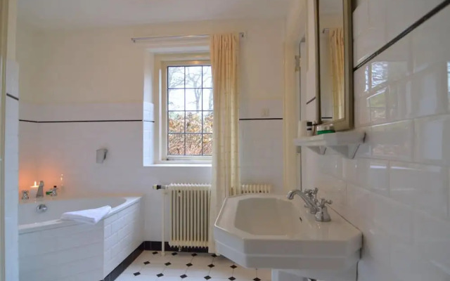 Charming Holiday Home in Hulshorst With Pool