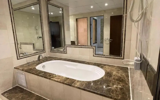 OYO 137 Prestige Suite Units