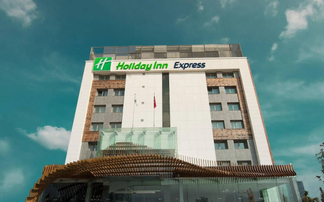 Liv City Hotels
