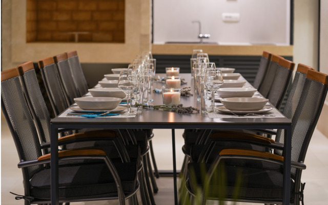 Bondi in Supetar with 4 bedrooms and 4 bathrooms