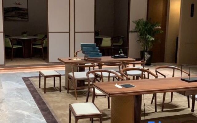 Zhongguancun International Hotel