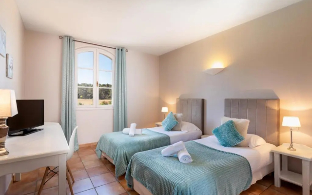 Hotel La Bastide Saint Martin