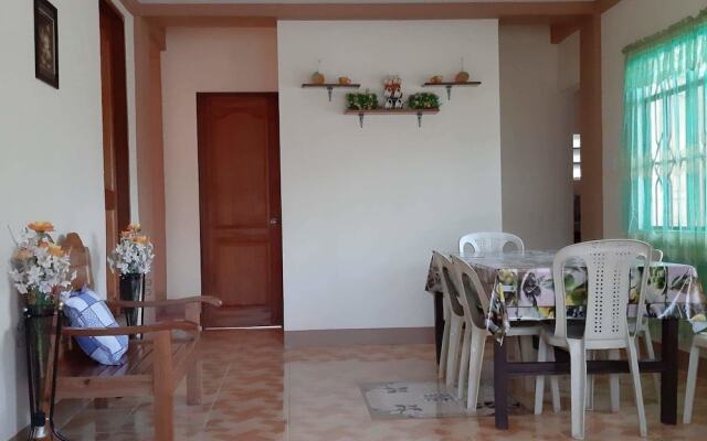 Bendoy's Transient House