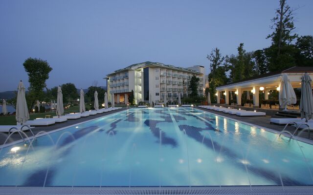 Richmond Nua Wellness -Spa - Adults Only