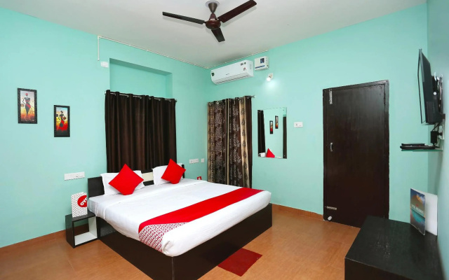 OYO Flagship 17276 The Maple Tree Hotels
