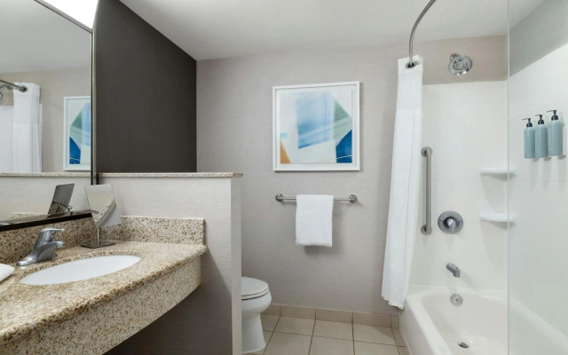 Courtyard by Marriott Burlington Mt. Holly Westampton