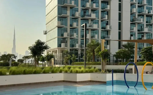 1BR Apt Near Downtown Dubai Pool Skyline Views