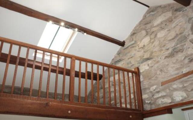 Raise Cottage