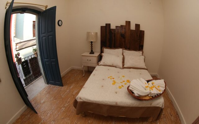 Hostel Punto 72