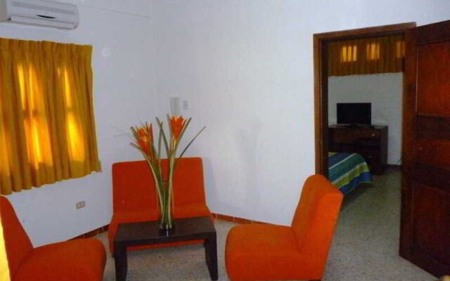 Tom Suites Hotel
