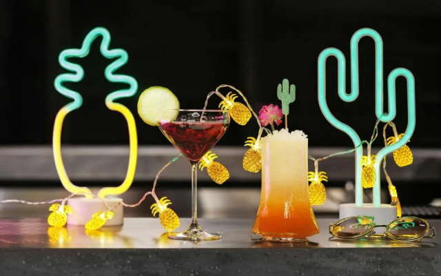 Moxy Alfragide Lisboa